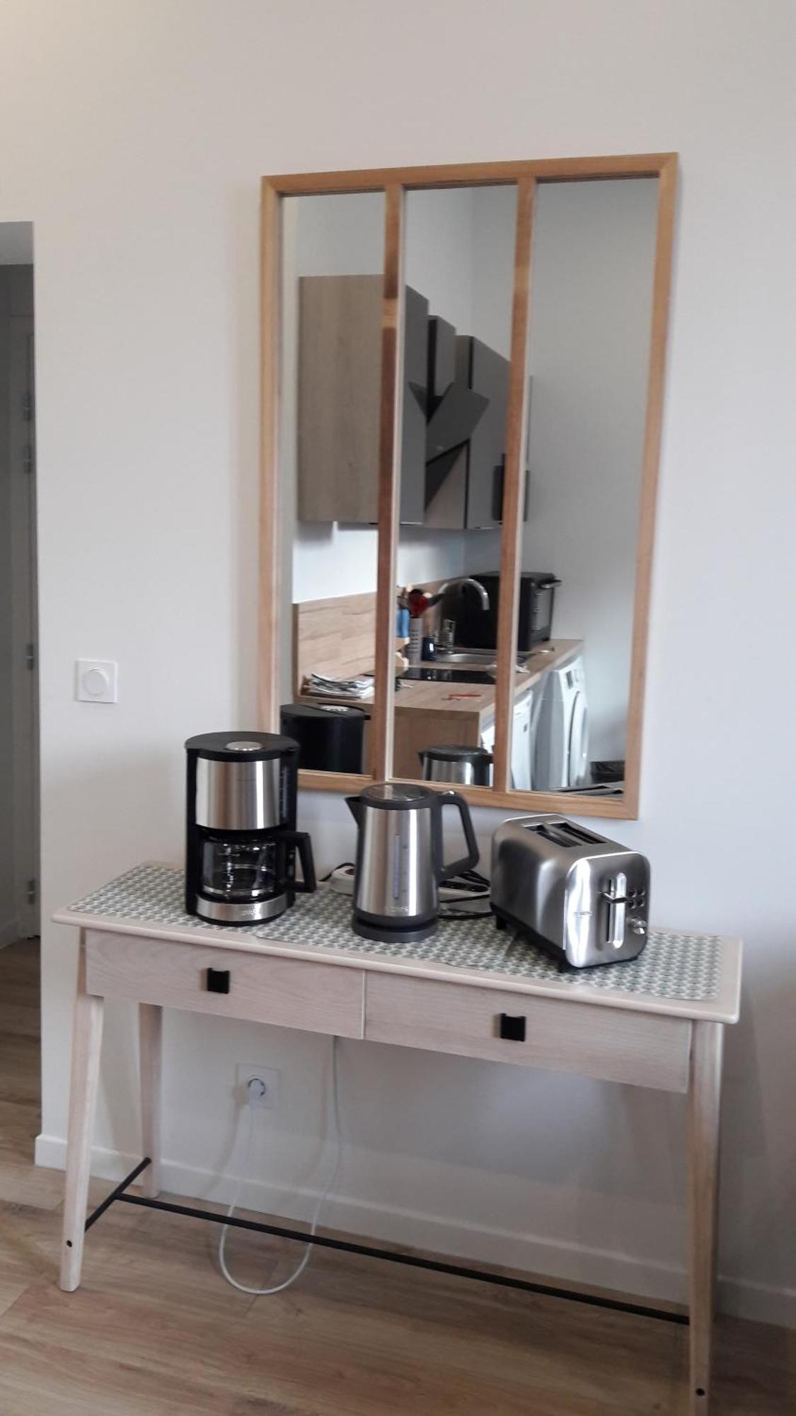 Ferienwohnung Duplex Bastie T3 Calme Et Climatise Wifi Lyon Exterior foto